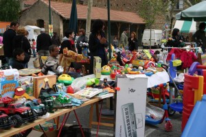 Brocante des enfants Mai 2012