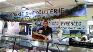 Le nouveau boucher du marché de Verniolle